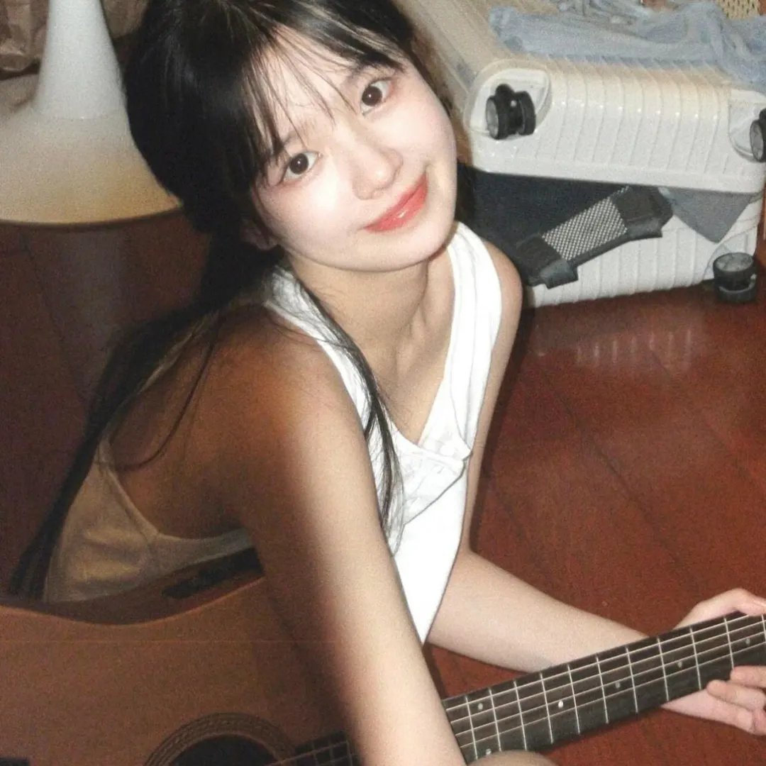 痴心寄风却成雪相思错付云与月